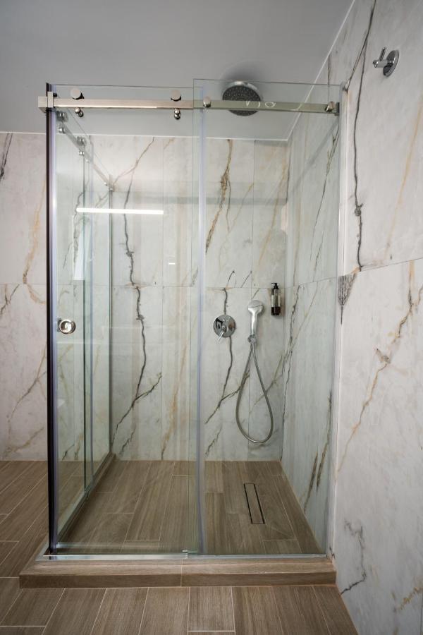 Agias Sofias Svolou Center 2 Apartman Szaloniki Kültér fotó